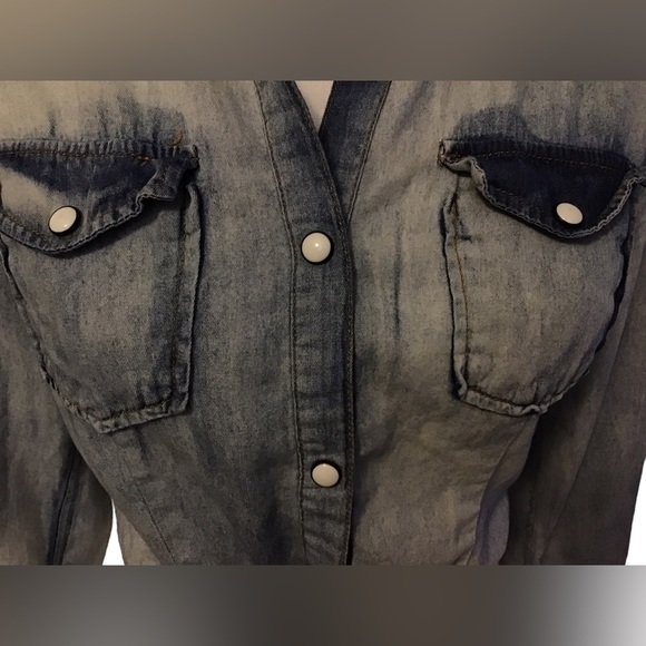 RED Snap acid washed western style button down shirt size Medium - Picture 8 of 9